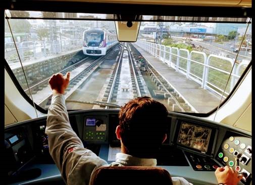 Dia do Metroviário | Do sonho de criança à realidade, baiano torna-se  operador de trem e fala da emoção de conduzir o metrô | CCR Metrô Bahia